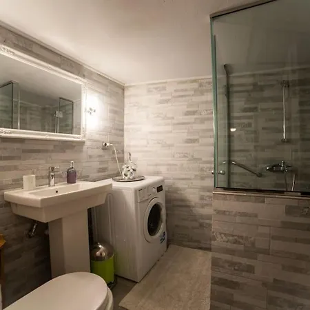 Myrto-apartments-athens *